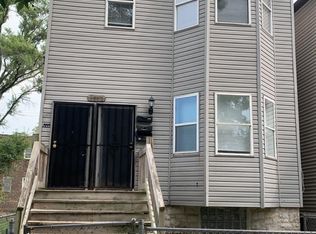 6805 S Langley Ave #2, Chicago, IL 60637