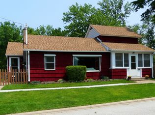 1331 Lumber St, Crete, IL 60417