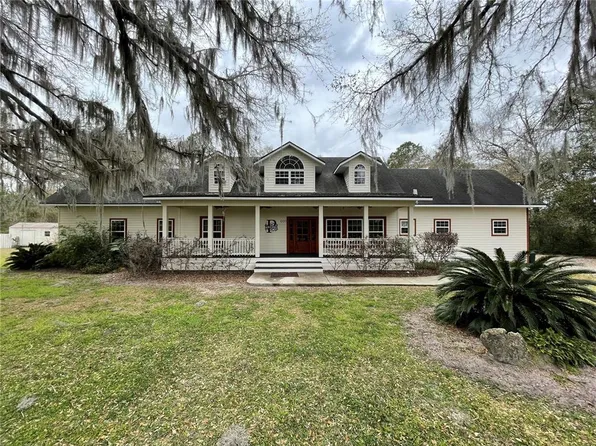 600 Family Circle Dr, Bronson, FL 32621