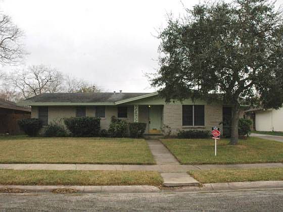 1st image of 1017 Brawner Pkwy