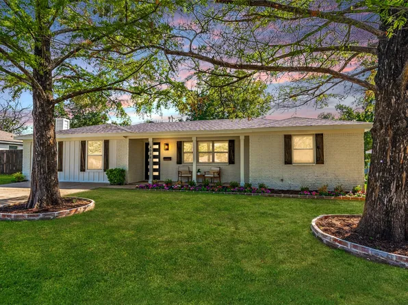 4004 Caribou Trl, Lake Worth, TX 76135