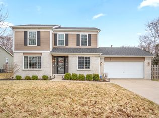 90 Arbor Ave, Sugar Grove, IL 60554