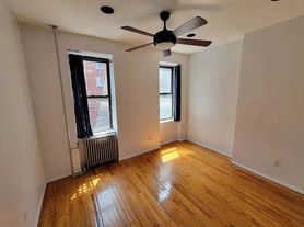 529 W 48th St
