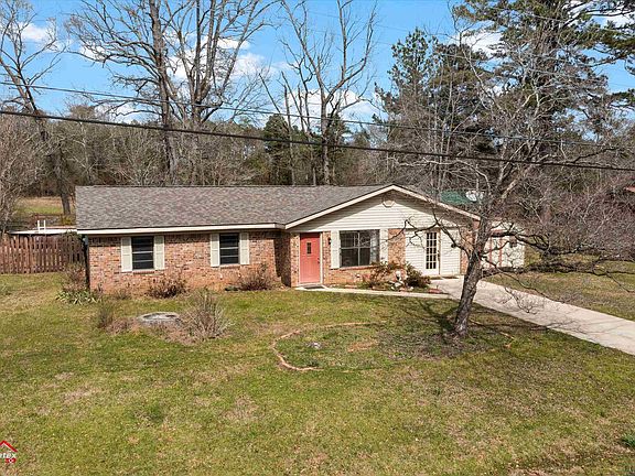 4th image of 2409 Palato Dr