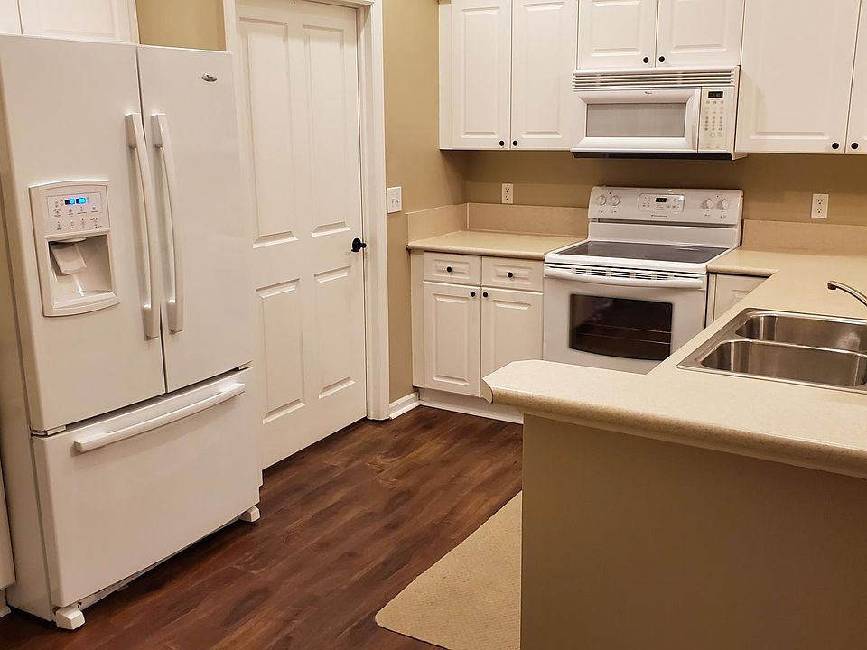1st image of 4294 Bridgelane Pl