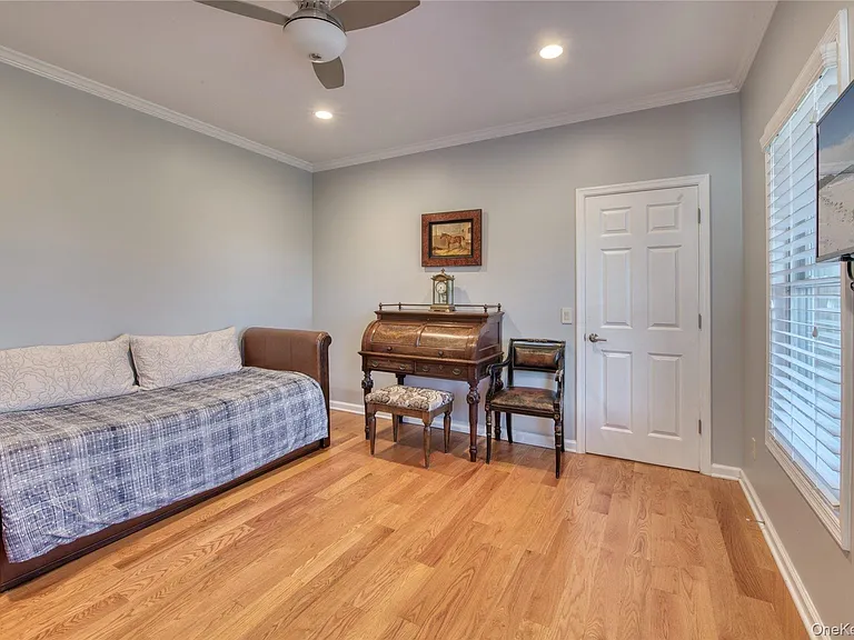 750 Kerwin Blvd — Photo 7
