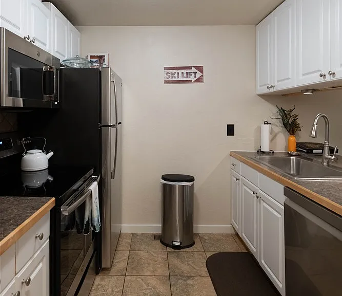 1384 Park Ave #215 — Photo 14