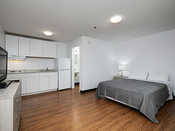 3rd image of 5475 Wade Green Rd #02f512b0a