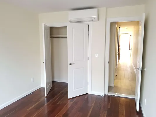 Rented by Roz Khan, LREB | media 7