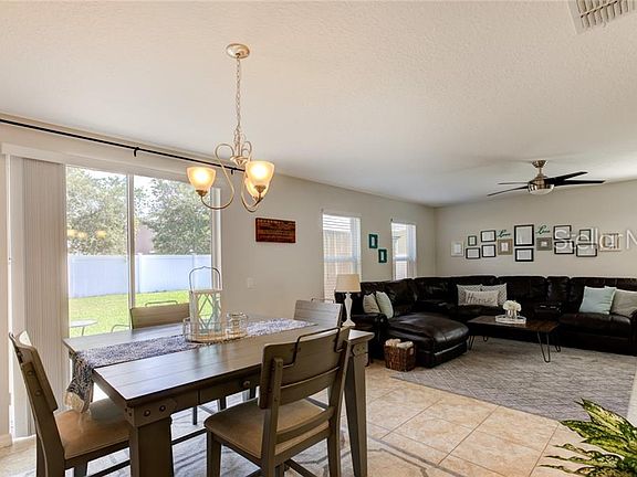 4th image of 3680 Umbrella Ct