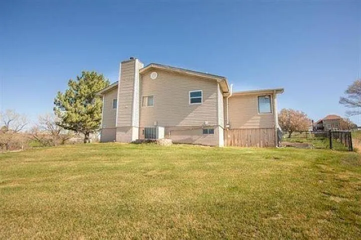 3 Club House Dr — Photo 24