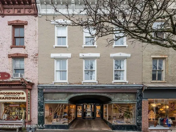 613 Warren St, Hudson, NY