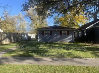 2206 McGuffey Rd, Columbus, OH 43211