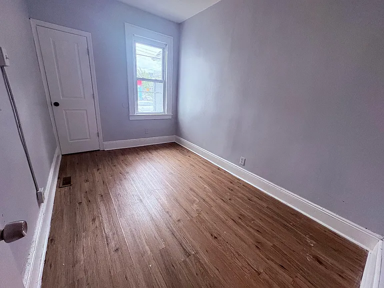 10 Rosa Parks Blvd #1A — Photo 7