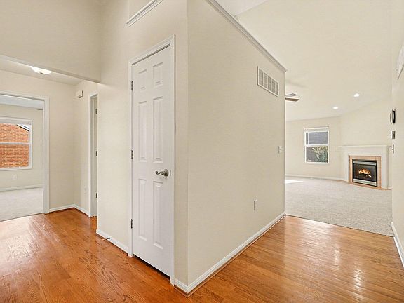 3rd image of 1662 Bingham Cir