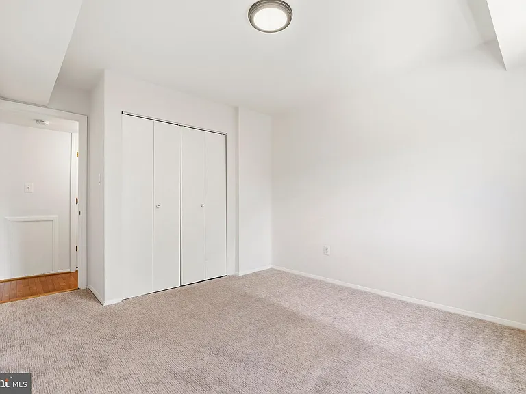 3240 S 28th St #403 — Photo 29