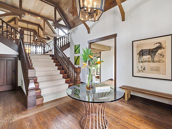 3rd image of 15 Lagoon Place