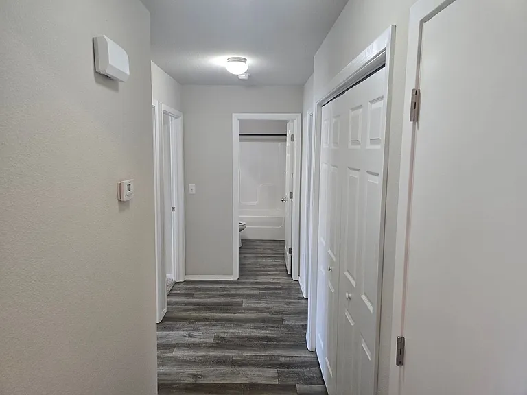 1061 E Bunting St — Photo 15