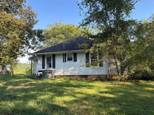 5052 Hammett Hill Rd, Bowling Green, KY 42101