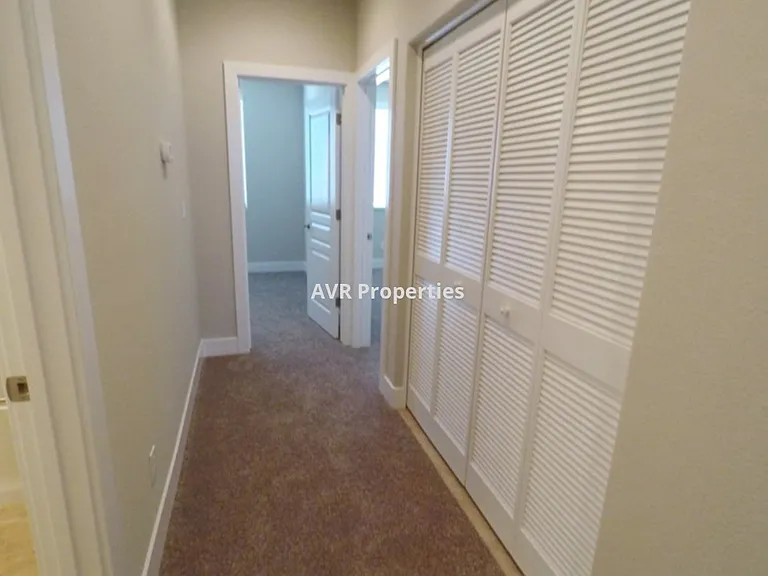5635 Melodia Cir — Photo 20