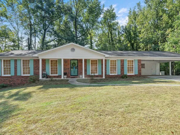 2601 Shoal Pl, Northport, AL 35473