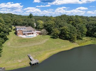 245 Pine Knott Rd, Fayetteville, GA 30214