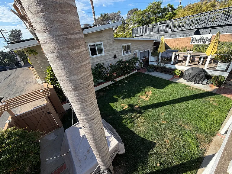Maiden Ln — Photo 6