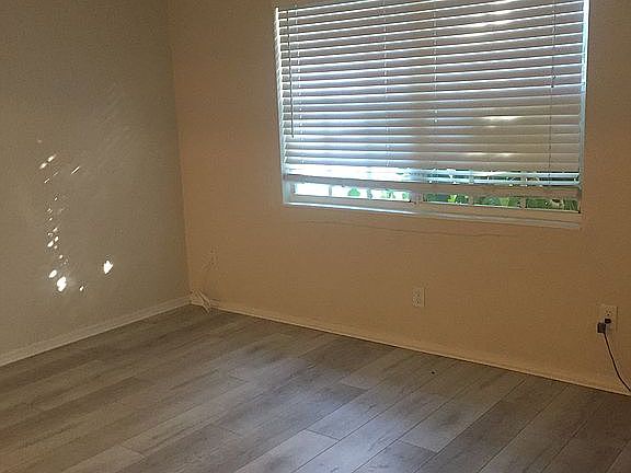 2nd image of 3401 W San Juan St #1