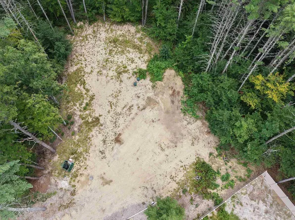58 Wiggin Lane, Tamworth, NH 03817
