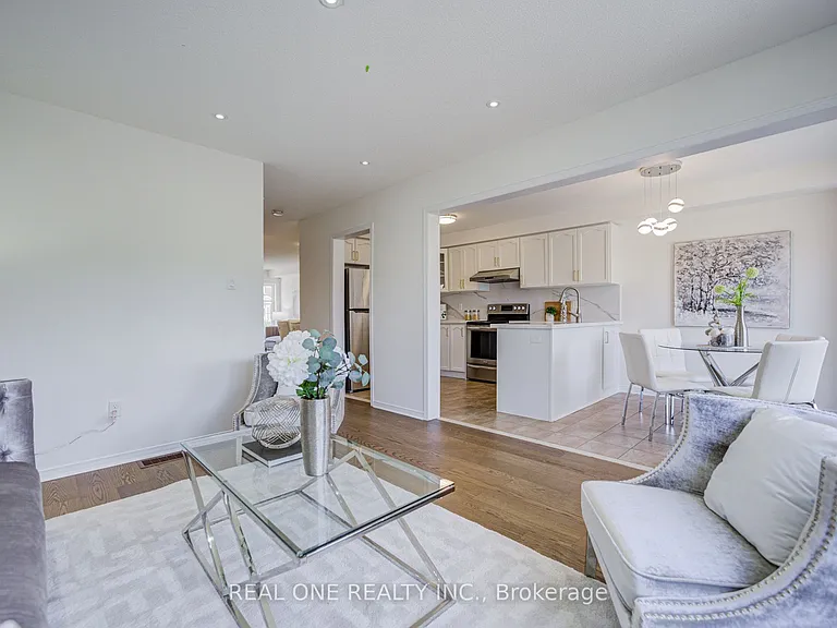 65 Westcliffe Cres — Photo 13