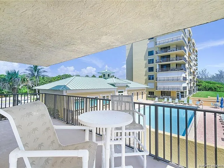 S Ocean Dr — Photo 24