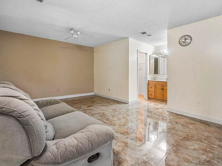 2780 Norfolk Pine Ct — Photo 11