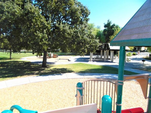 2708 Pole Line Rd APT 2, Davis, CA 95618