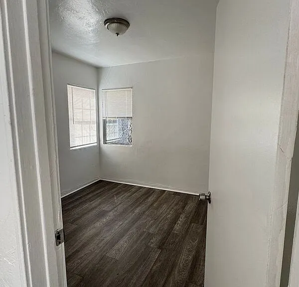 834-846 N Davidson Ave #838-1 — Photo 5
