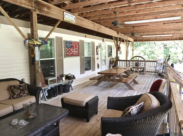 586 Hancock Rd SE, Meadville, MS 39653