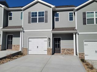 316 Emma Victoria Way, Kodak, TN 37764