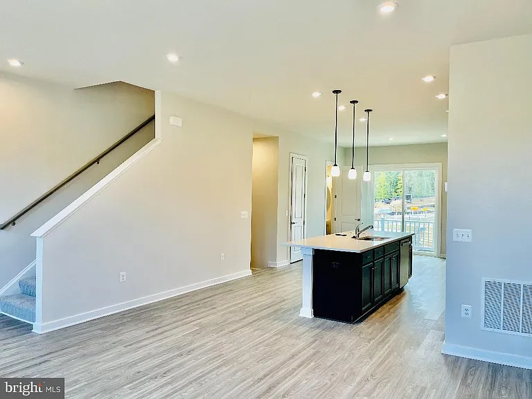 17912 Woods Overlook Dr — Photo 14