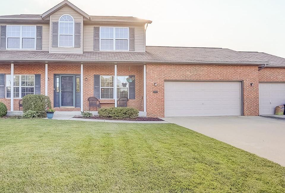 1st image of 5207 De Paul Dr