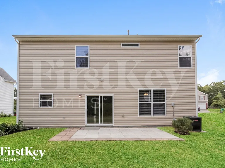 13704 Stringfellow Ln — Photo 15
