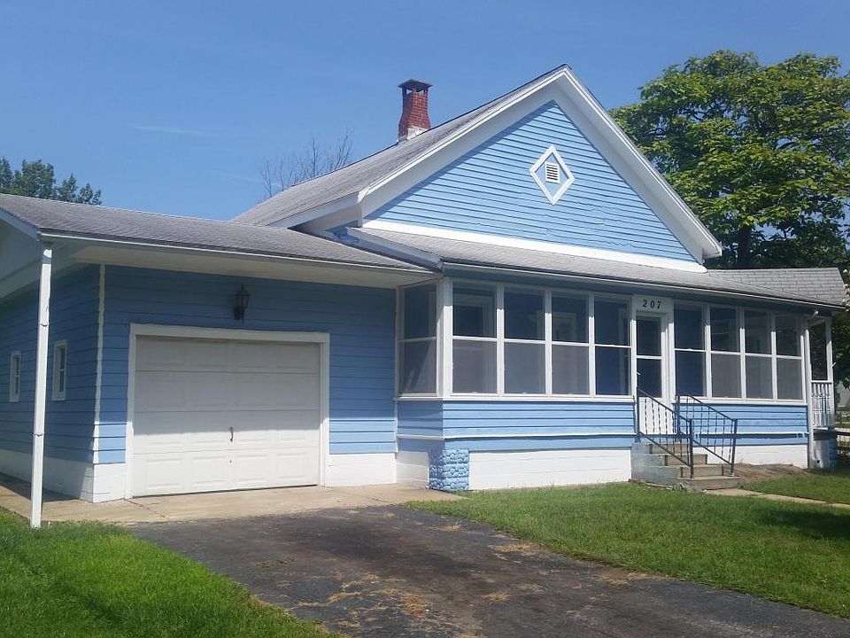 1st image of 207 W Kalamazoo St