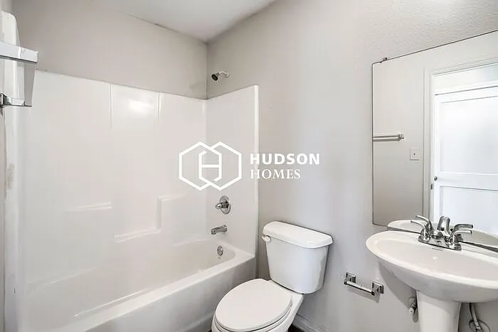 3520 E Colgate St — Photo 10