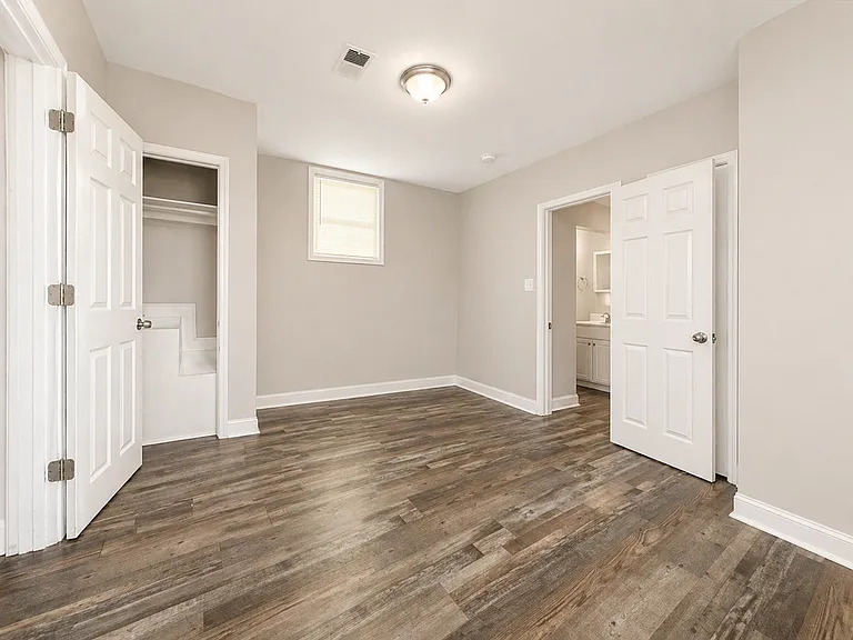 2525 W Cold Spring Ln — Photo 20