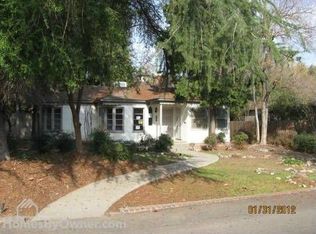 529 Circle Dr N, Fresno, CA 93704