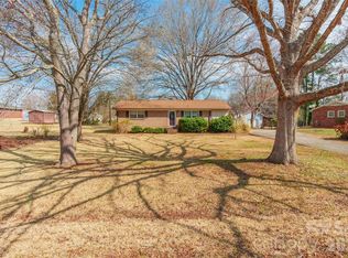 203 Cottage Pl, York, SC 29745