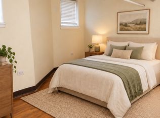 1560 N Gilpin St APT 7, Denver, CO 80218