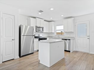 Savannah Place, Converse, TX 78109