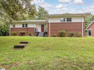 106 Green St, Greer, SC 29650