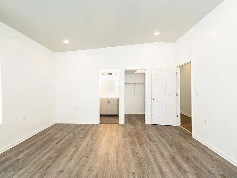 1213 Kendrick Rd — Photo 9