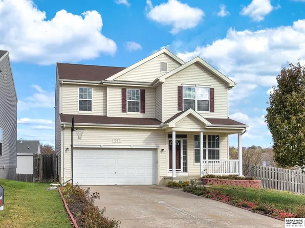 7357 N 88th St, Omaha, NE 68122