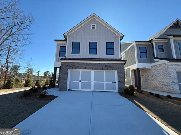 923 Crestmanor Dr, Marietta, GA 30008